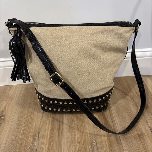Nine West Canvas Shoulder Bag Black Patent Leather Nailhead Trim Tassle 10x12 - Picture 1 of 16